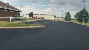 Best Gravel Driveway Installation  in Gibraltar, MI